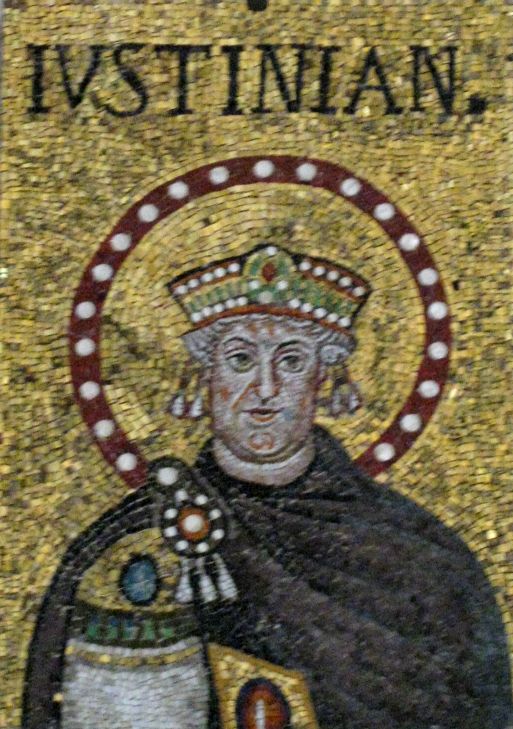 SantApollinare_Nuovo_Justinian_I